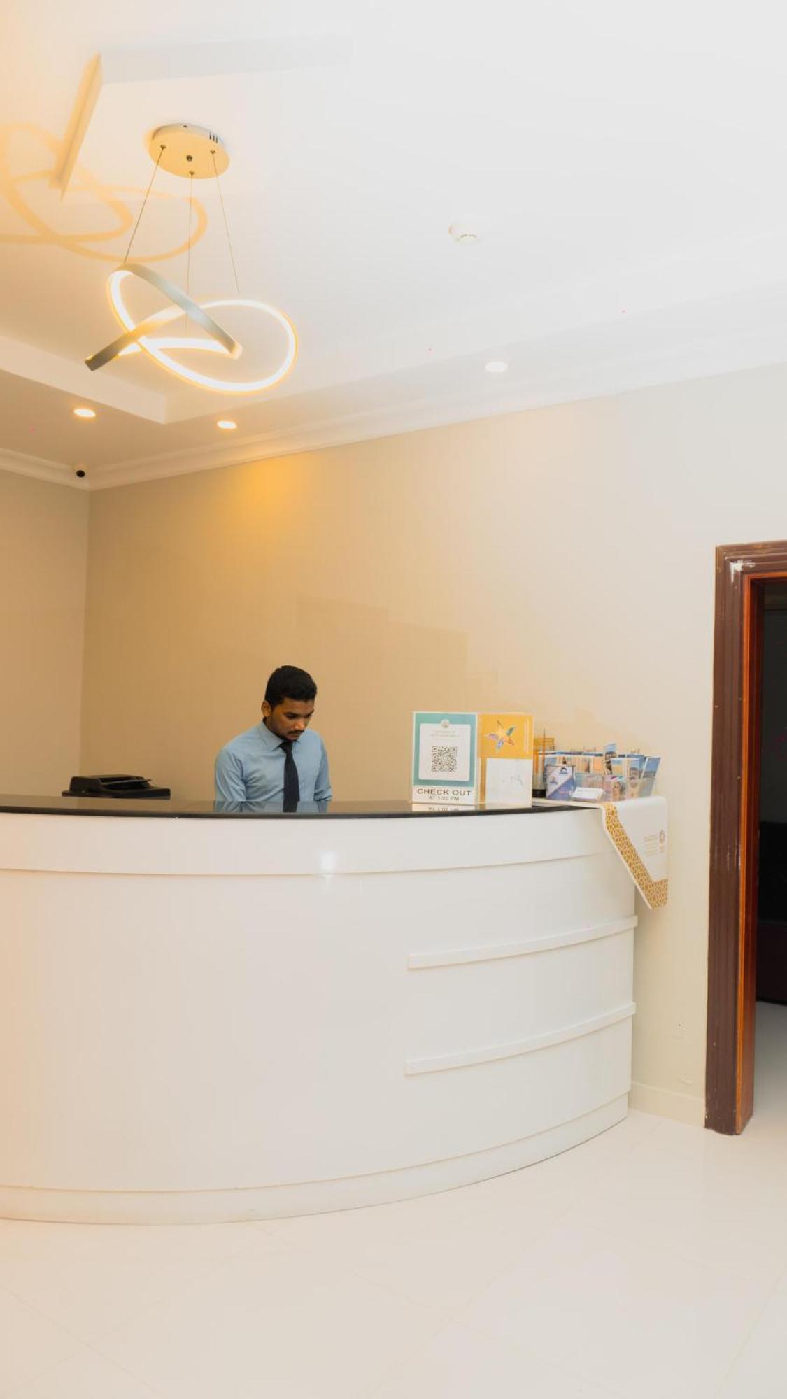 Pan Emirates Hotel Apartments Sharjah Ngoại thất bức ảnh